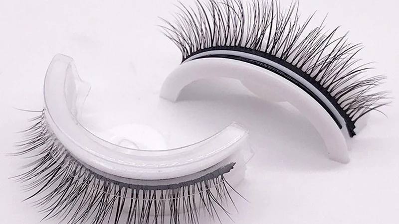 natural-adhesive-lashes_boutiful